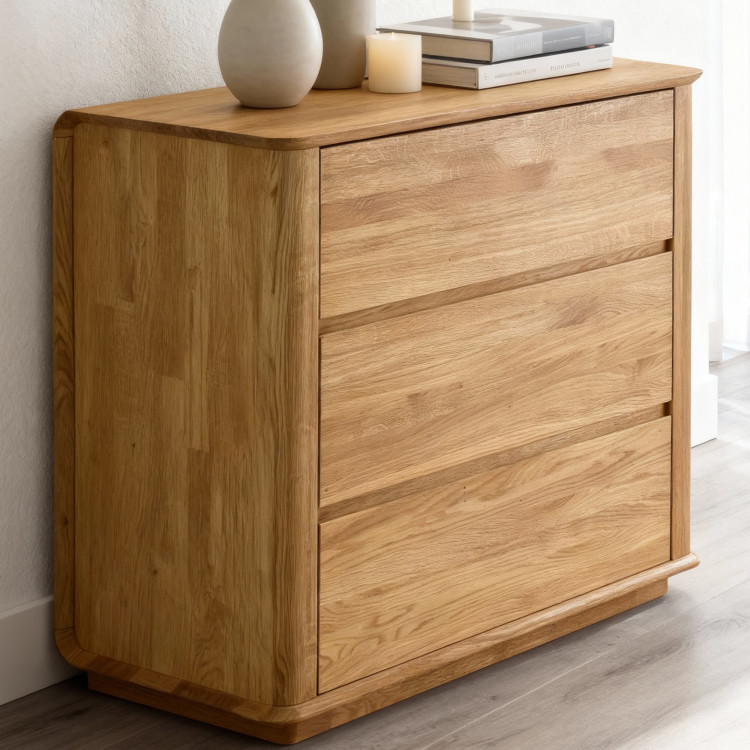 Premiäre Eichenkommode mit 3 Schubladen