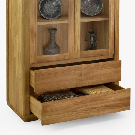 Premiärer doppeltüriger Eichenvitrine, Monaco