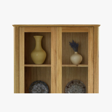 Premiärer doppeltüriger Eichenvitrine, Monaco