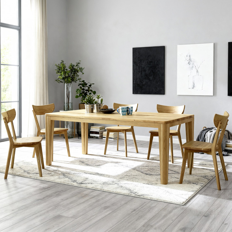 Jedezimmergarnitur aus massiver Eiche – Tisch York und Holzstuhl Eva