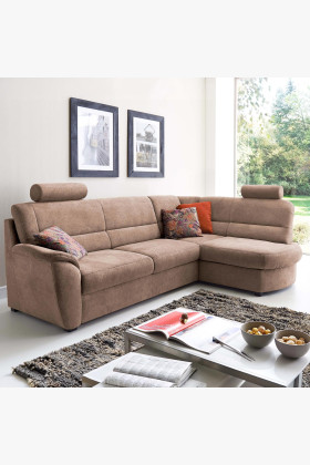 Moderne Wohnlandschaft mit Ottomane rechts