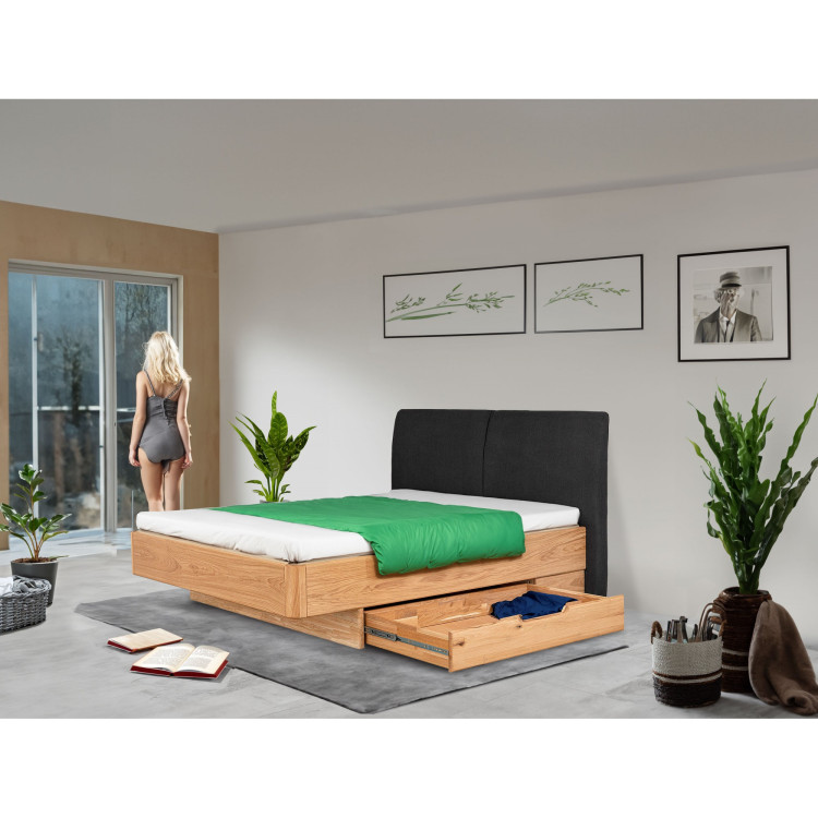 Postel aus Massivholz mit Stauraum 180 x 200 cm