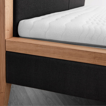 Postbett aus Eichenholz mit Stoffbezug 180x200 cm