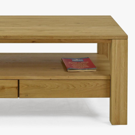 Holzner eckiger Eichen-Couchtisch mit Regal