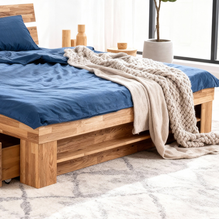 Holzbett 140 cm mit Stauraummöglichkeit