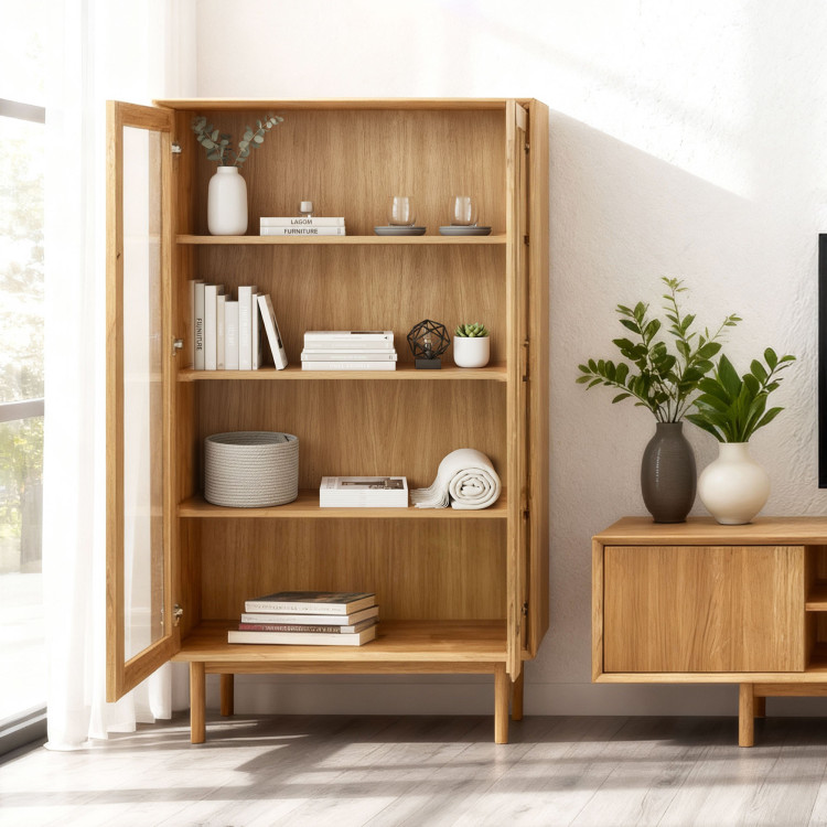 Obývwand aus massiver Eiche mit Vitrinen und TV-Kommode