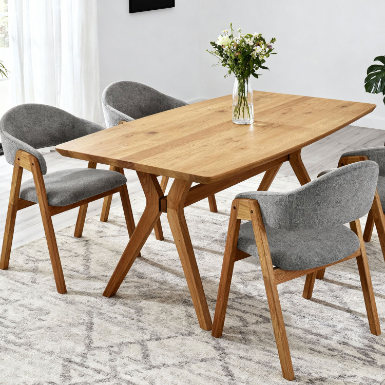 Dubový Esstisch oval 180 × 90 cm und Stühle Arco