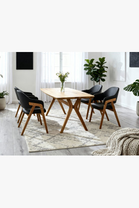 Dubový Esstisch oval 180 × 90 cm und Stühle Beny schwarz 2