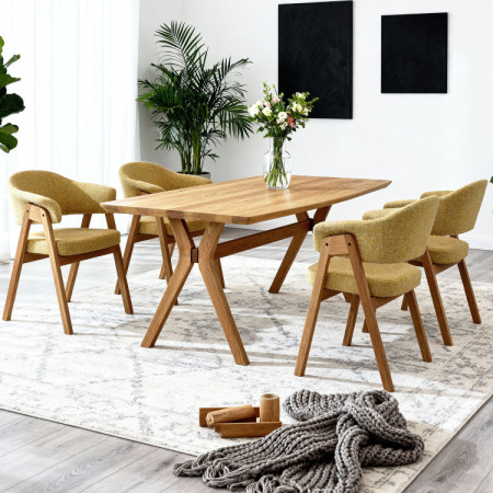 Dubowy ovaler Esstisch 180 × 90 cm und gelber Stuhl Mona