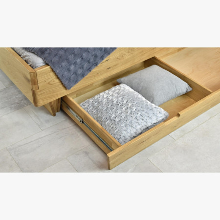 Massivholzbett 180 x 200 mit Stauraum und gepolstertem Kopfteil