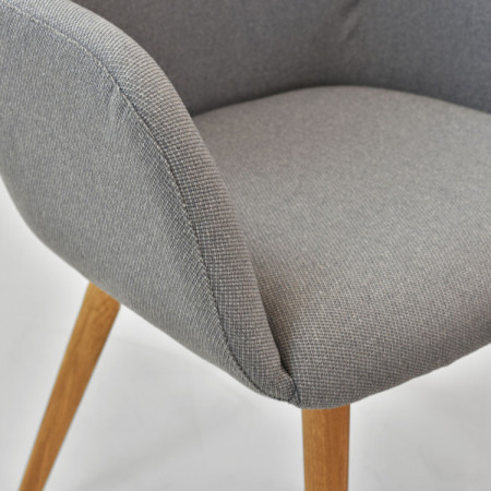 Rozklappbarer runder Esstisch aus massivem Eichenholz und Stühle