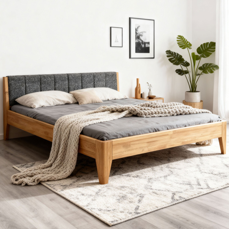 Eiche Bett 180 x 200 cm mit gepolstertem Kopfteil