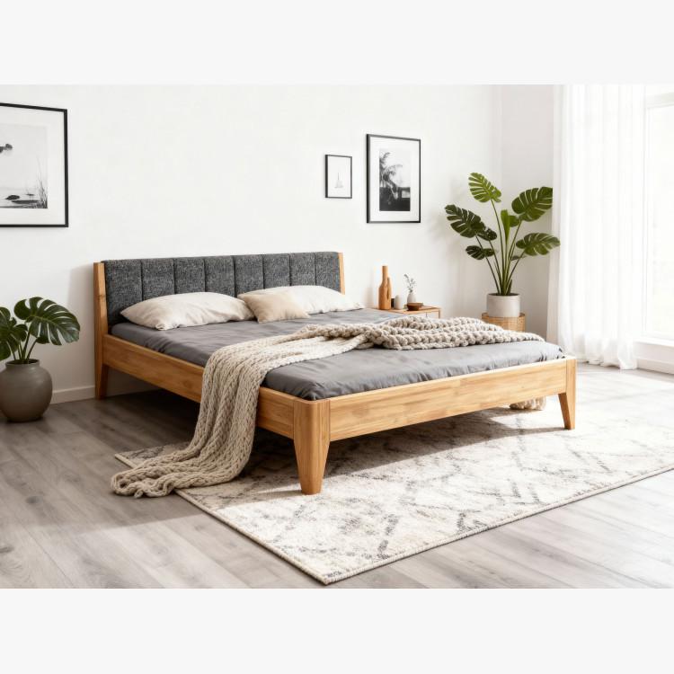 Eiche Bett 180 x 200 cm mit gepolstertem Kopfteil