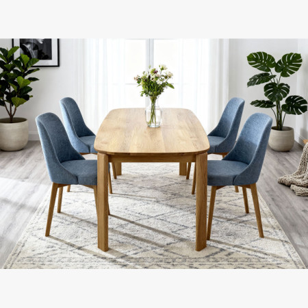 Elegante Esszimmerstühle in blauem Stoff und Eichenbeinen