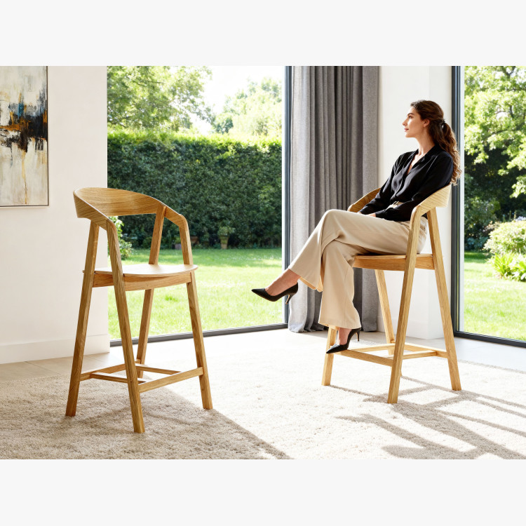 Ganz aus Holz, Barhocker aus Eiche