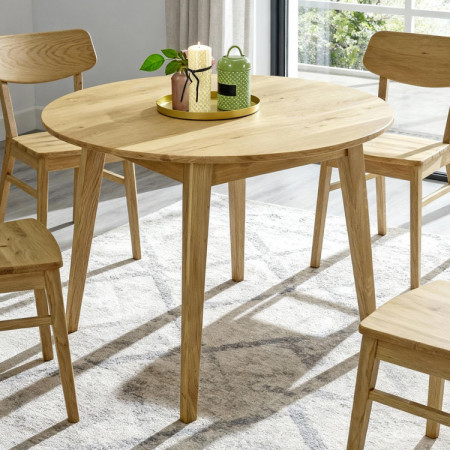 Jídelní set Janov & Vilnus – massiver Eichenholztisch und vollholzstühle