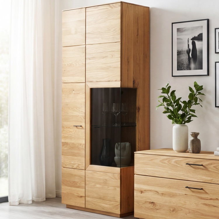 Hohe zweitürige Eichenvitrine