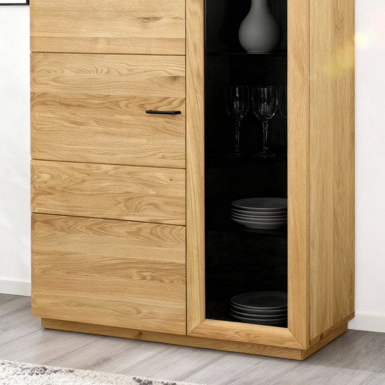 Zweiturige Eichenvitrine mit Glastüren