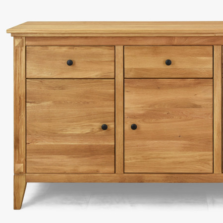 Dubische Kommode mit Türen im rustikalen Stil