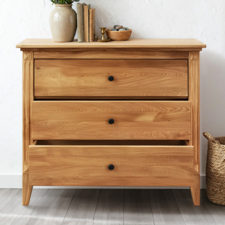 Eiche Kommode mit Schubladen im rustikalen Stil