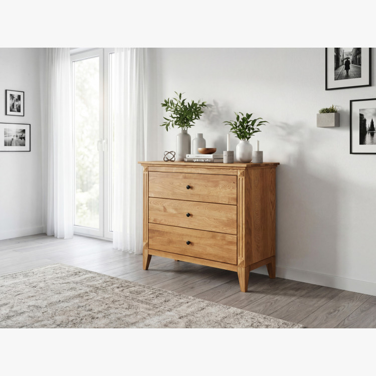 Eiche Kommode mit Schubladen im rustikalen Stil