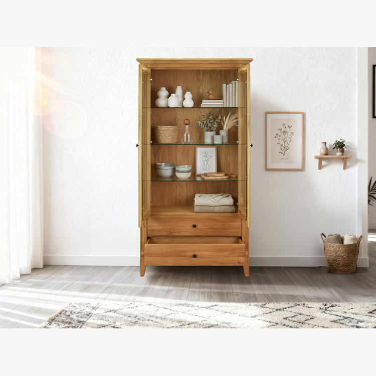 Eichenvitrine mit Schubladen im rustikalen Stil