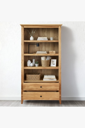 Eichenregal im rustikalen nordischen Stil 2