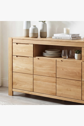 Lange Eichenkommode für das Schlafzimmer 2