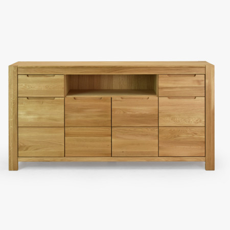 Lange Eichenkommode für das Schlafzimmer