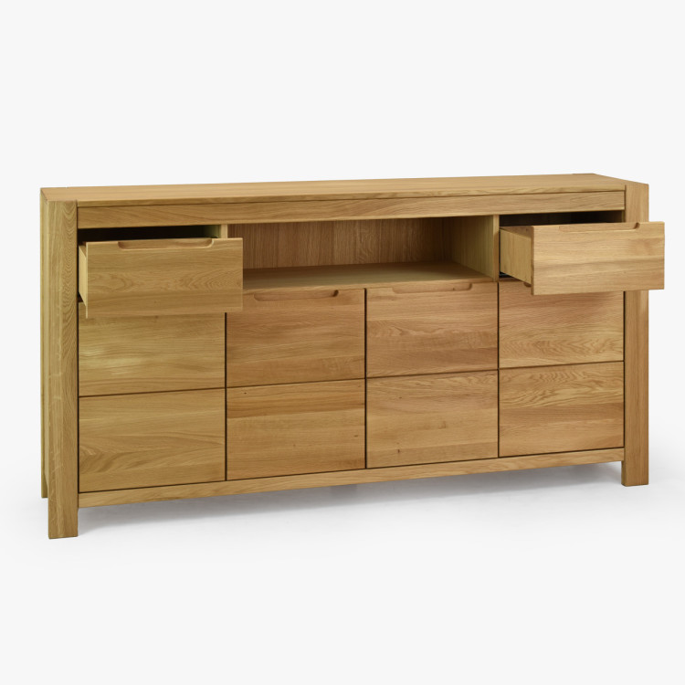 Lange Eichenkommode für das Schlafzimmer