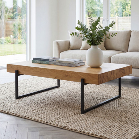 Konferenztisch aus Holzbalken