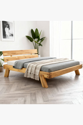 Holzbett aus Eichenbalken 180 x 200 cm