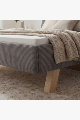 Doppelbett mit Stoffbezug auf Beinen in Grau 180 x 200 2