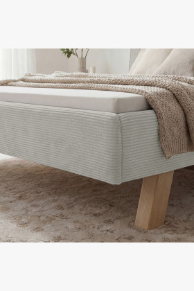 Doppelbett aus Stoff auf Beinen in Beige 180 x 200 2