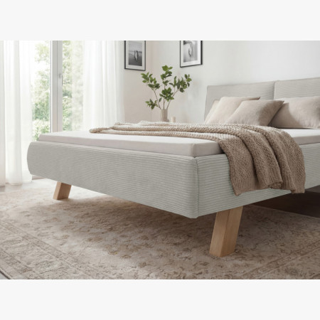Doppelbett aus Stoff auf Beinen in Beige 180 x 200