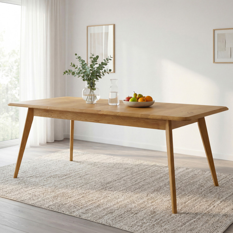 Holztisch aus Eiche 180 x 90 cm mit schrägen Beinen