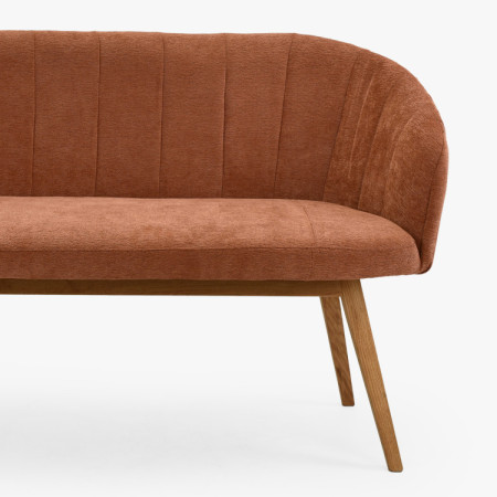 Gepolsterte Bank Elba mit Eichenbeinen in Ziegelrot