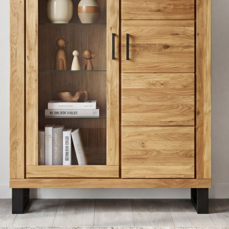 Vitrine mit Glas auf Metallbeinen Eiche, Martina