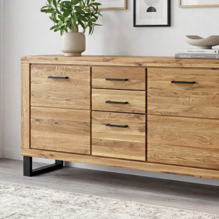 Kommode für das Schlafzimmer Eiche auf Füßen, Martina