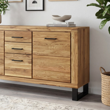 Kommode für das Schlafzimmer Eiche auf Füßen, Martina