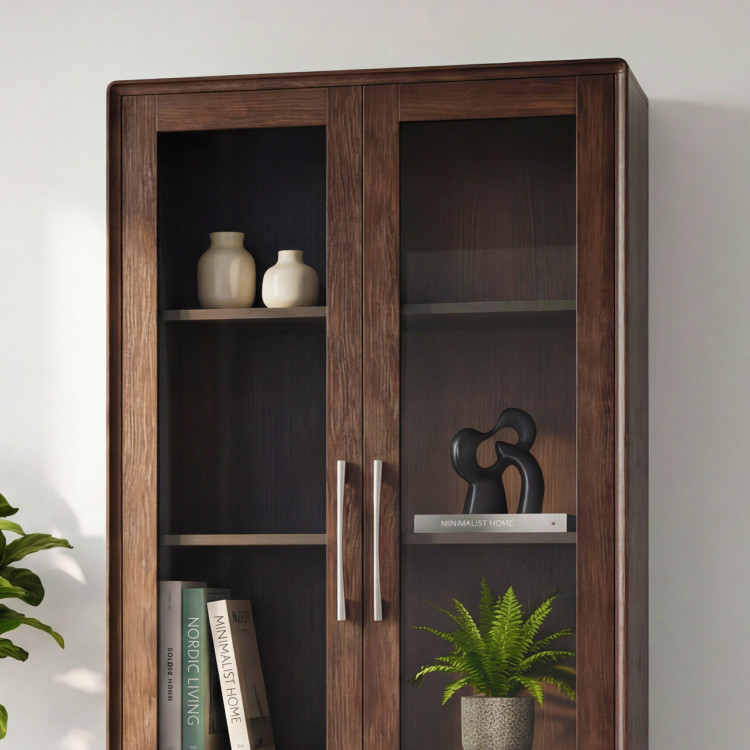 Vitrine mit Glastüren und Schublade in Nussbaumfarbe