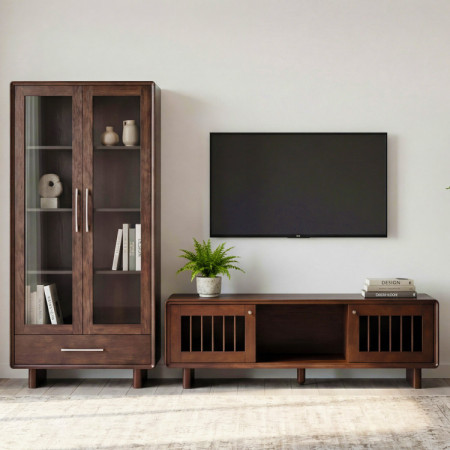 Design TV-Lowboard in nussbaum – 180 cm