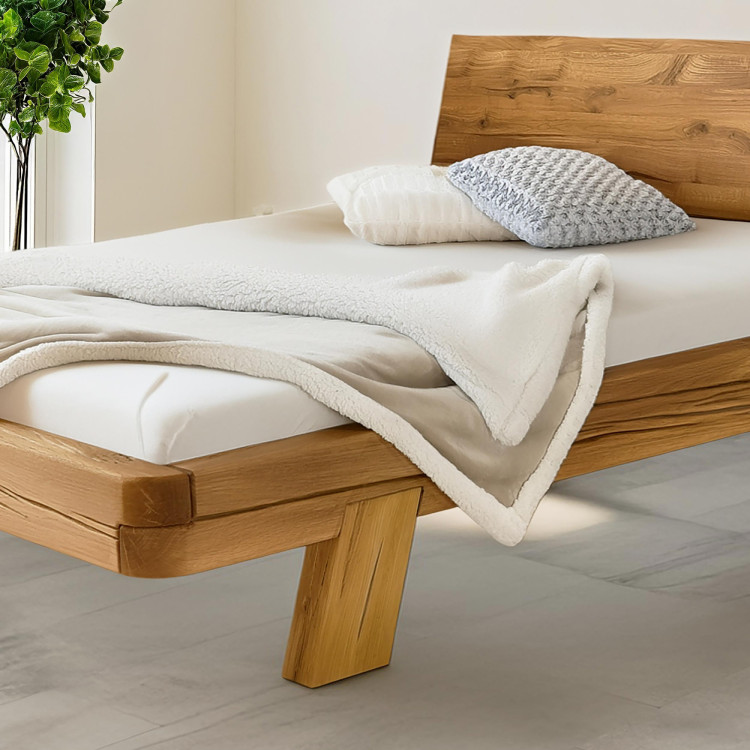 Eichenluxusbett aus Balken Mia 160x200 cm – robustes Doppelbett