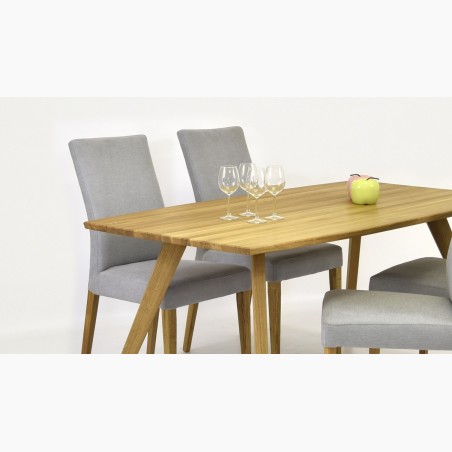 Jedálenský set pre štyri osoby z masívneho dreva Madrid stoličky