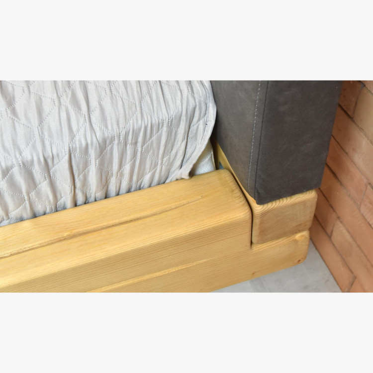 Postel aus massivem Holz auf Beinen, Laura Fichte 180 x 200 cm