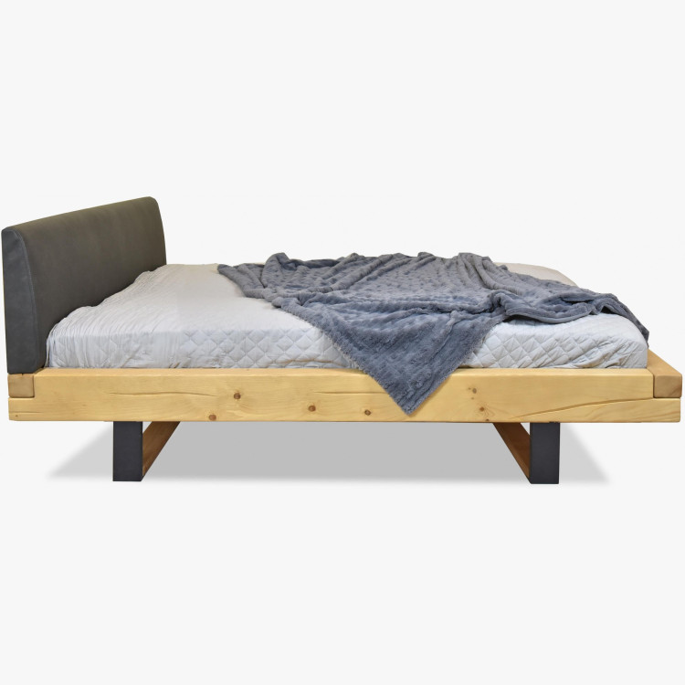 Postel aus Massivholz auf Beinen, Laura Fichte 200 x 200 cm