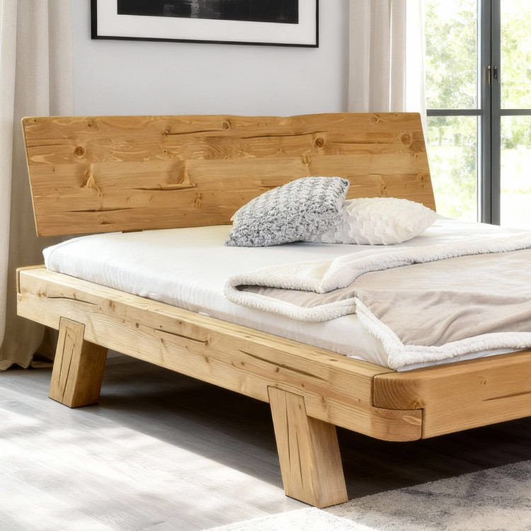 Poste aus Balken MIA Fichte 160x200 cm – Massivholz Doppelbett