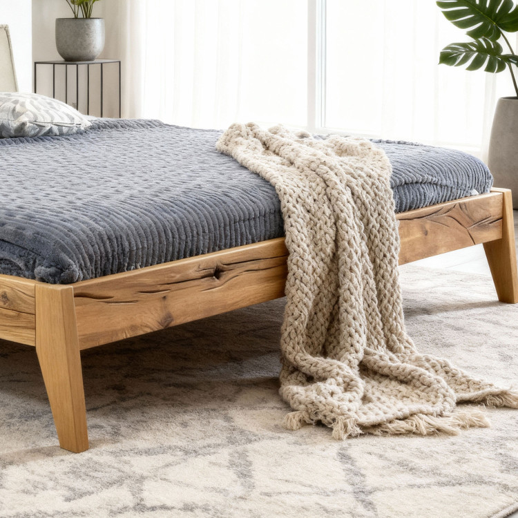 Massives Doppelbett William aus Eiche 180x200 cm