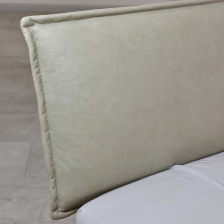 Massives Doppelbett William aus Eiche 180x200 cm