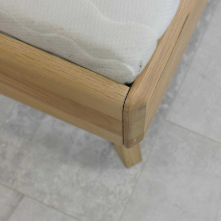 Ehebett aus Eiche Weiß 180x200 cm – Skandinavisches Design